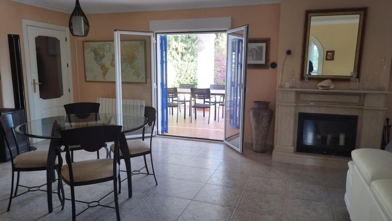 Villa With Private Pool, Bbq, Fitness Center & Sauna San Vicente Raspeig Eksteriør bilde